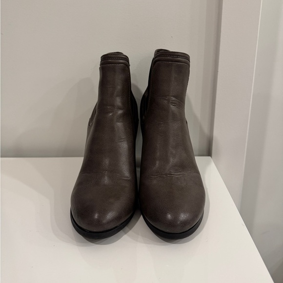 Call It Spring Ankle Boot size 9 - Picture 2 of 9